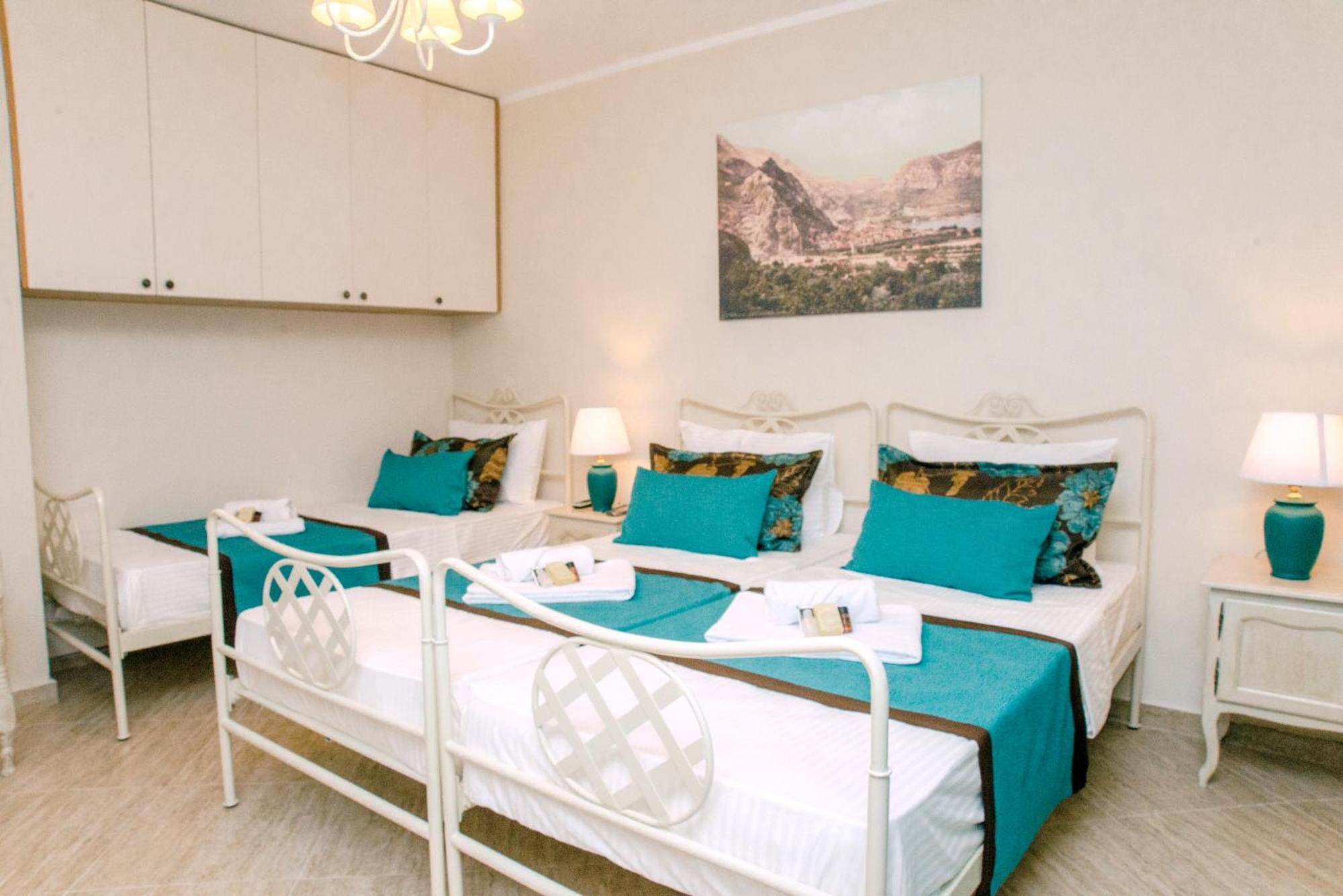 D & Sons Apartments Kotor Szoba fotó