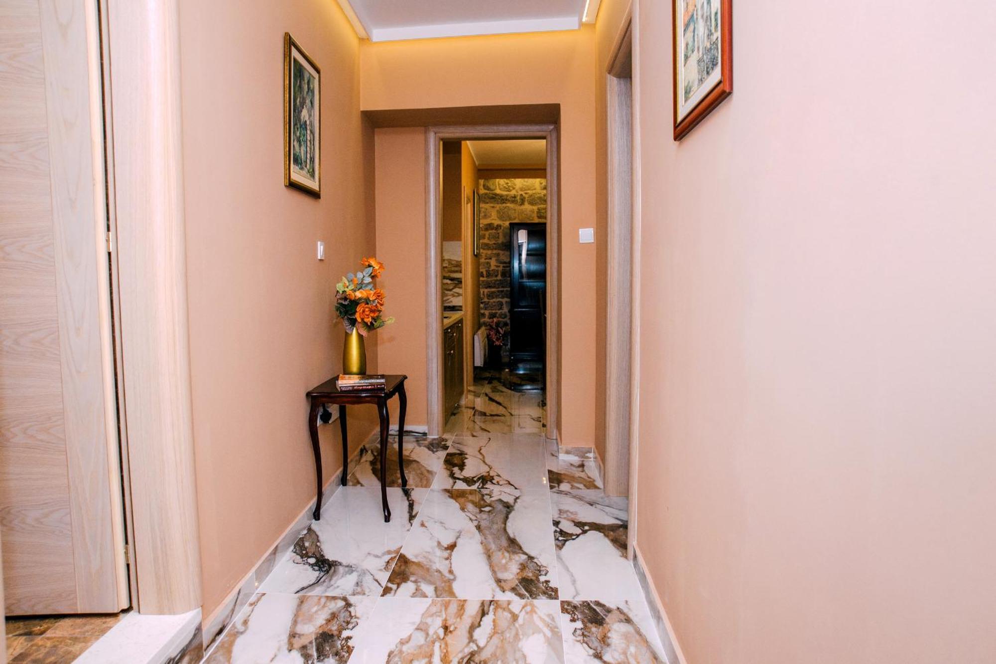 D & Sons Apartments Kotor Szoba fotó
