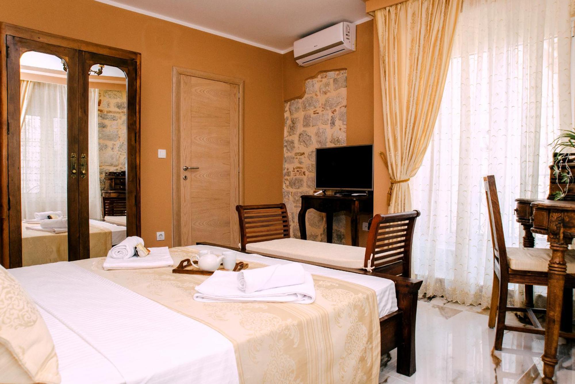 D & Sons Apartments Kotor Szoba fotó